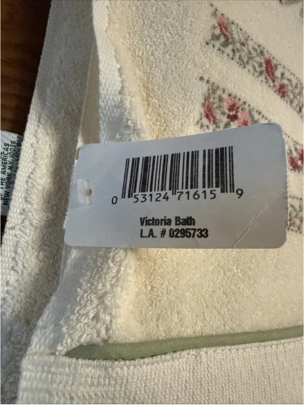NEW Vintage Laura Ashley Lisalee Pink Rosebud Bath Towels Set 2 Revman Cotton